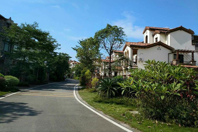 富力养生谷4房7床精致园林温泉别墅第1张