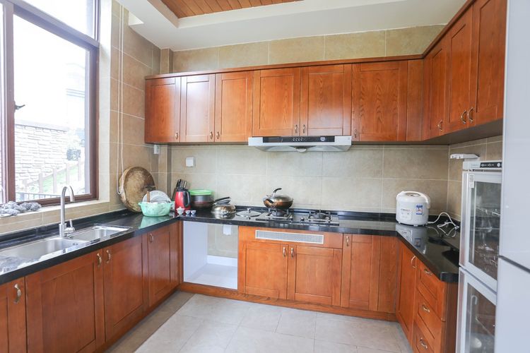 清泉城5房7床KTV温泉独栋别墅第20张