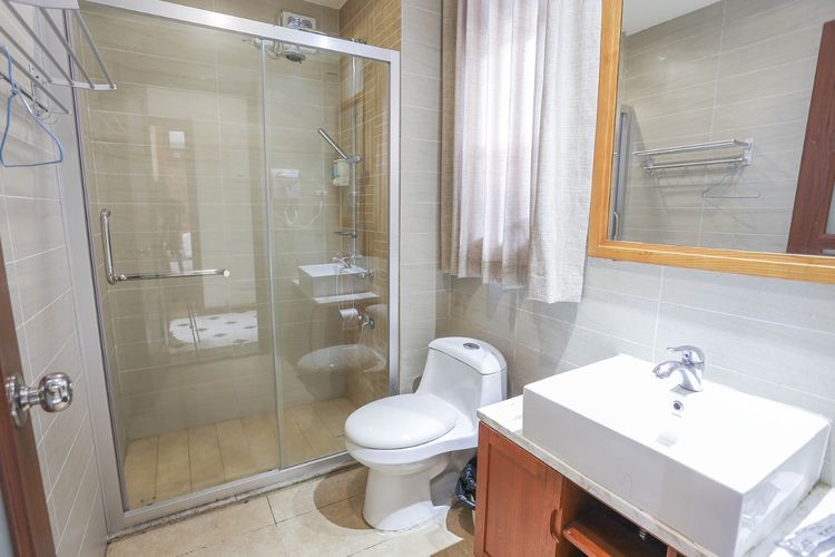 清泉城5房7床KTV温泉独栋别墅第22张