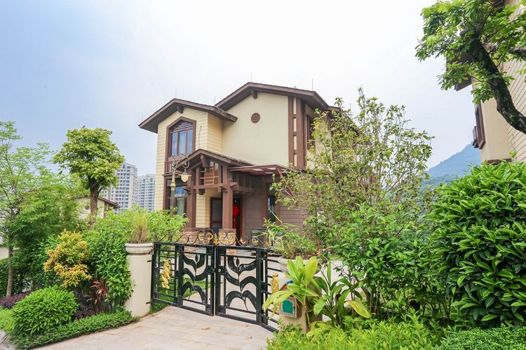 清泉城5房7床KTV温泉独栋别墅第1张