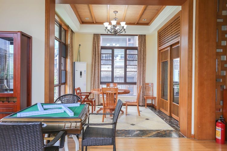 清泉城5房7床KTV温泉独栋别墅第10张