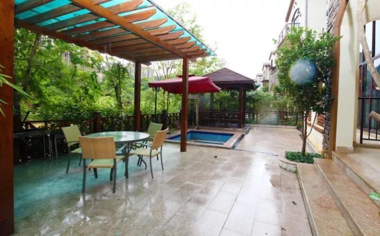 养生谷欧式伴溪8房15床温泉别墅第2张