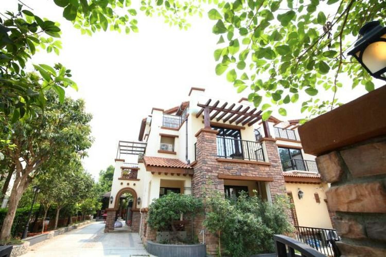  富力养生谷5房9床温泉别墅第2张