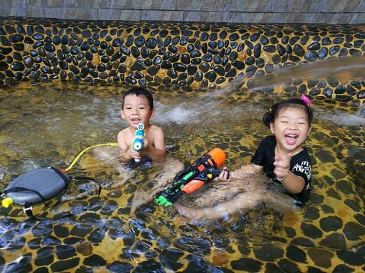 富力泉天下9房16床温泉别墅第1张