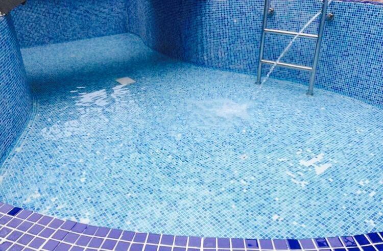 富力泉天下10房17床复式豪华温泉别墅第3张