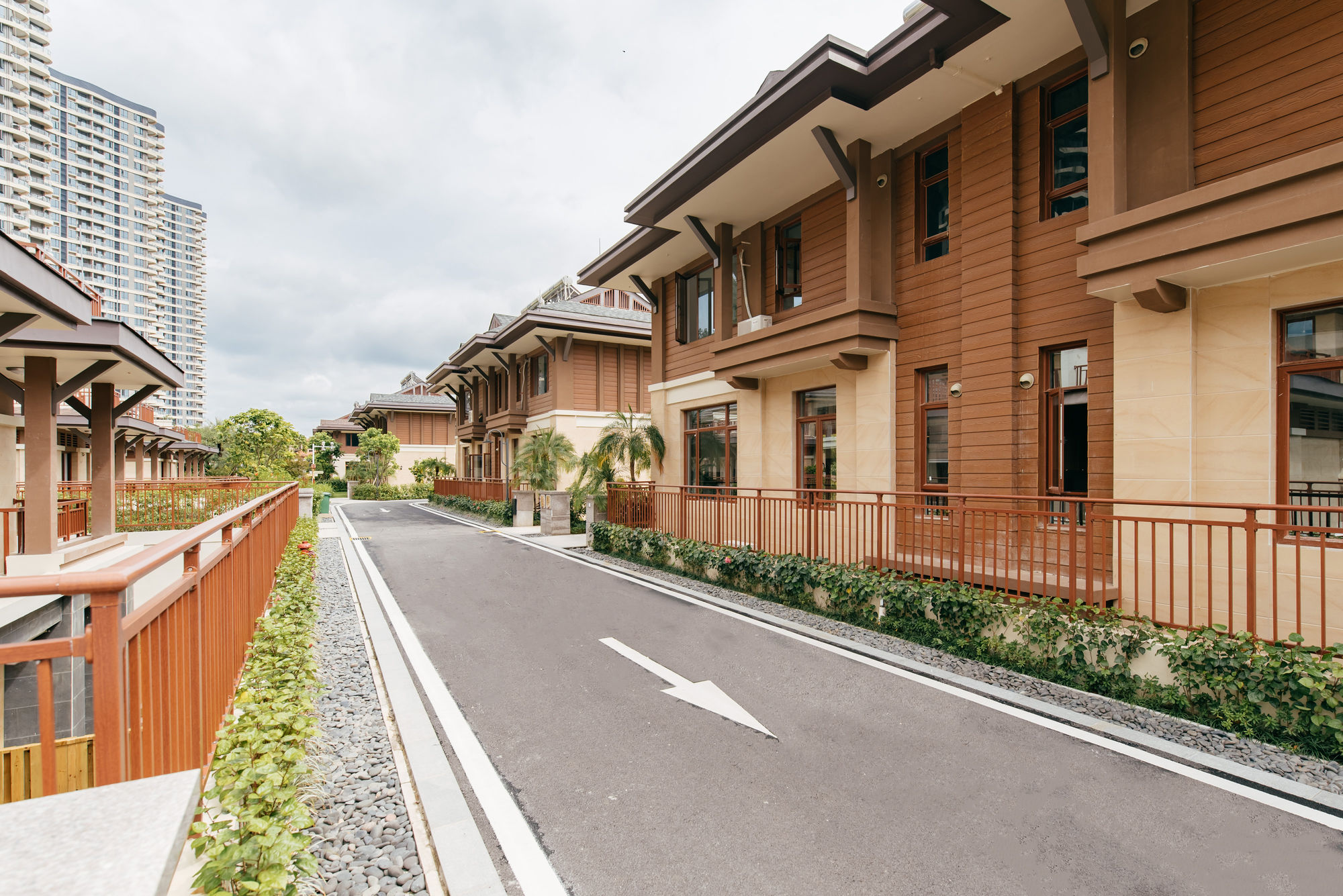  南昆大观5房7床丽雅泳池温泉别墅第1张